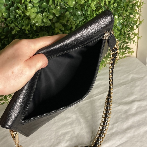 ❤️ Bally Push Lock Clutch With Chain ❤️ - Picture 15 of 17